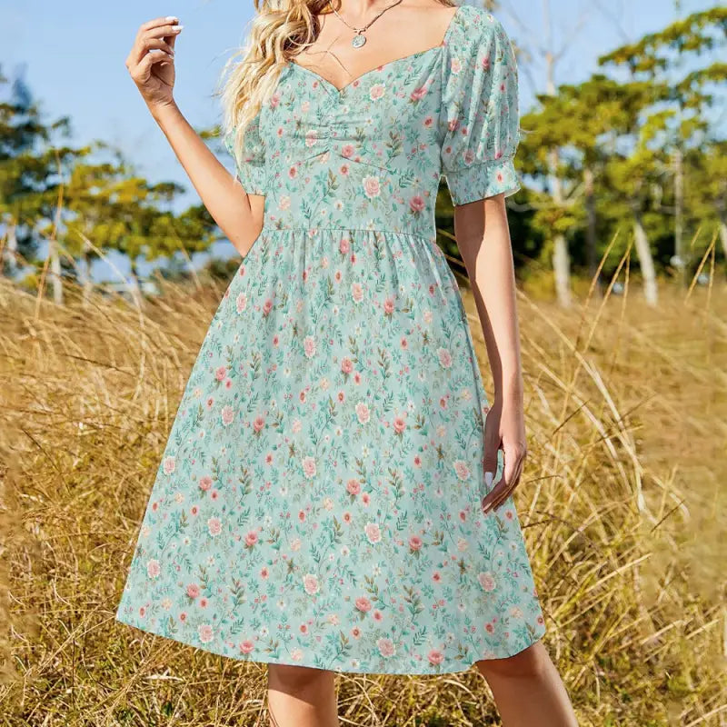 Mint green floral print dress with puff sleeves, perfect for basic style and boho vibes