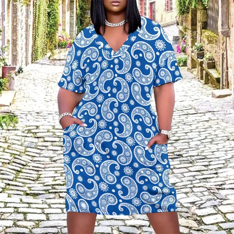 Blue paisley print dress in imitation cotton for a comfy basic style vibe