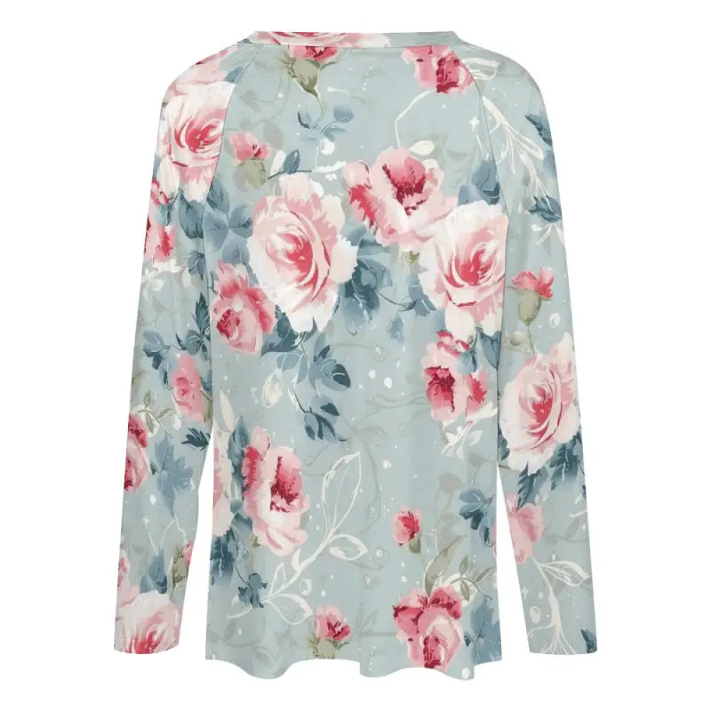 Cozy long-sleeved t-shirt in sage green with pink roses, V-neck design