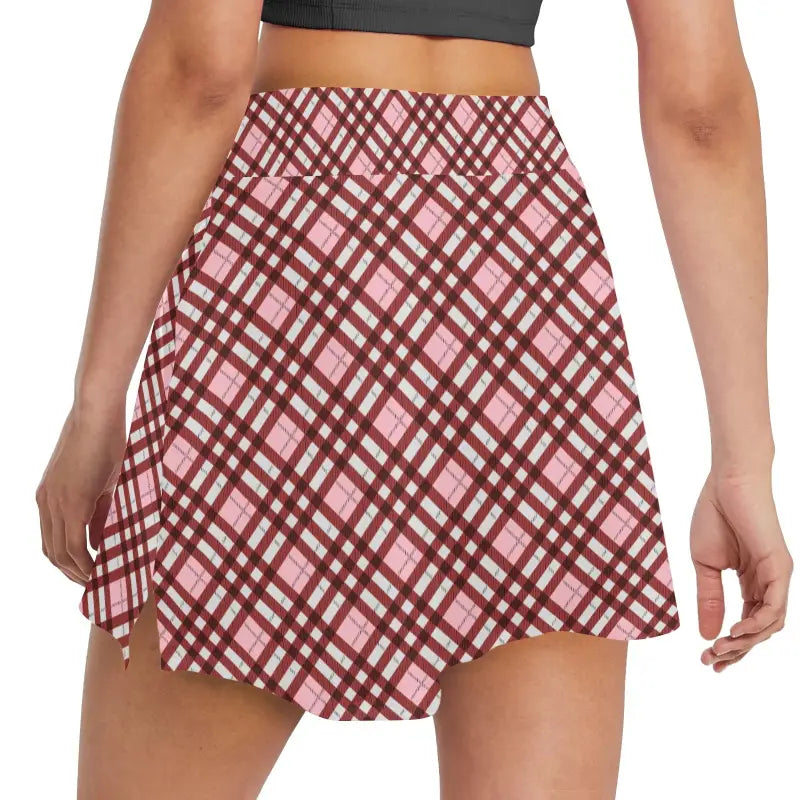 Stylish pink and brown plaid women’s golf skort perfect for looking fab on the course