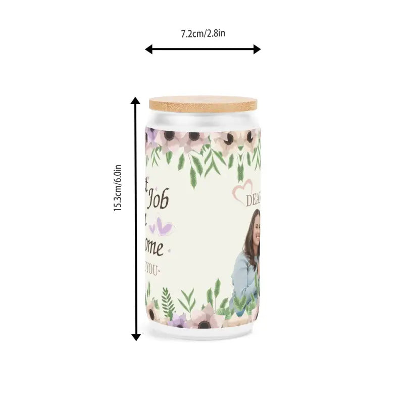 Cylindrical glass jar with a bamboo lid for beer and cocktails, featuring floral design