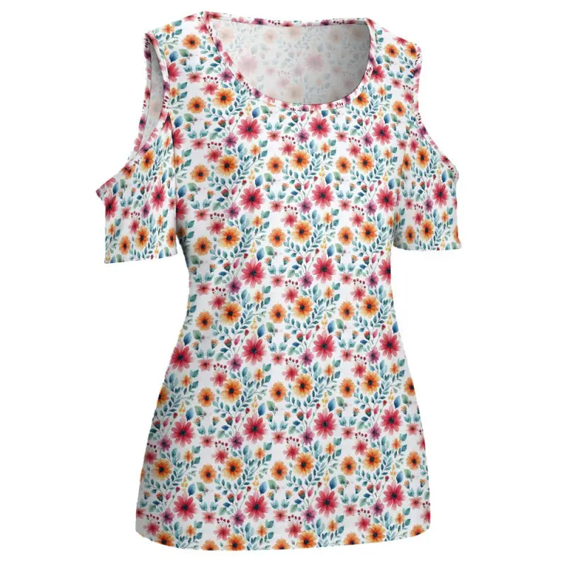 Floral cold shoulder top with short sleeves and scoop neckline for trendy women’s style