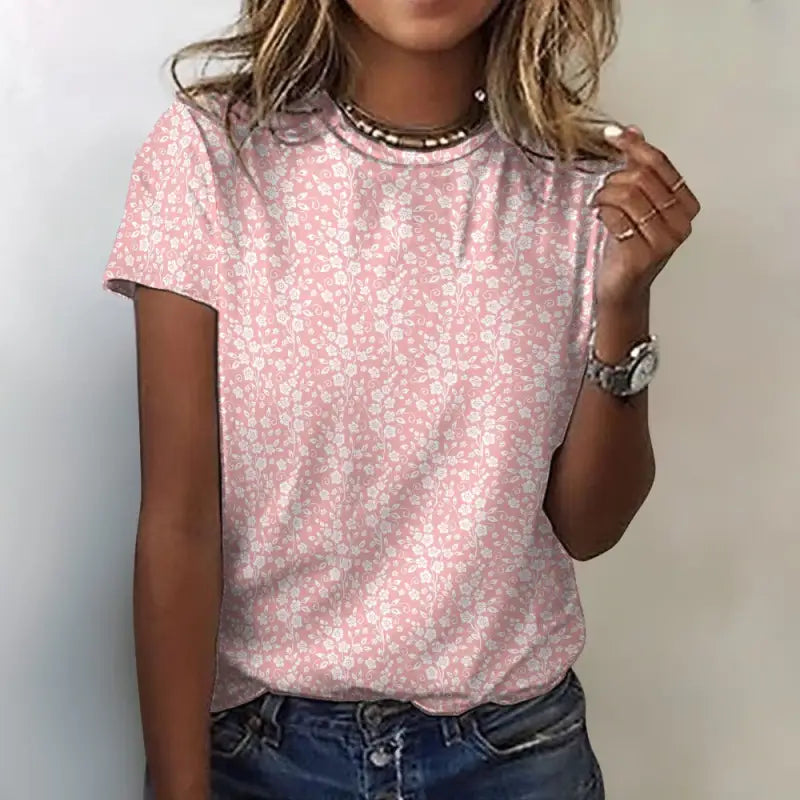 Short Sleeve Cotton Bliss in Pink Ditzy Floral paired with blue jeans for a cute look
