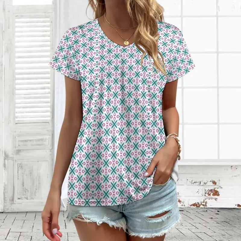 Patterned short-sleeve Women’s Geometric Print V-neck T-shirt in green and pink
