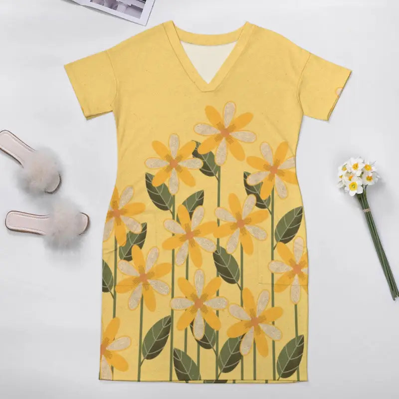 Yellow v-neck imitation cotton nightgown with floral pattern for basic style