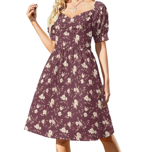 Burgundy floral sweetheart dress with puff sleeves and a gathered waist for a sassy look